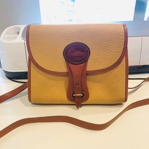 Rare vintage Dooney & Bourke Palomino Essex crossbody
